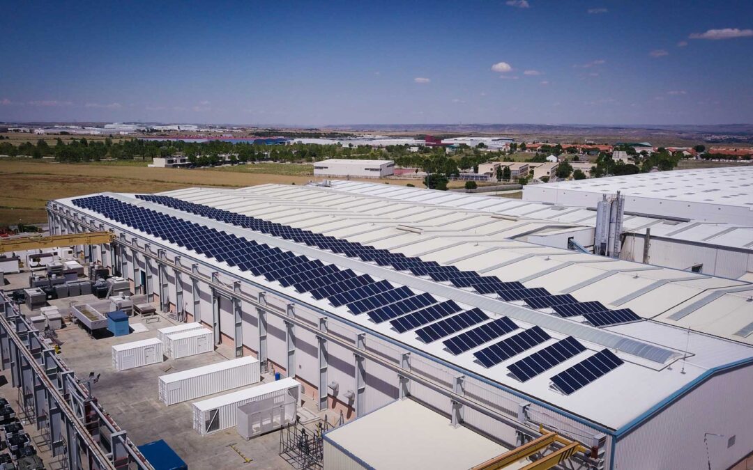 De la generación a la gestión: el papel crítico del almacenamiento en el autoconsumo industrial y colectivo.